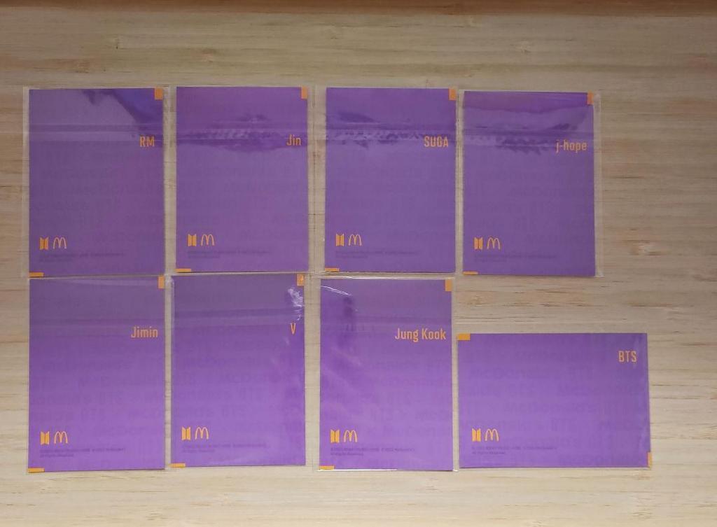 [Б/У] Бонус за покупку товаров коллаборации BTS и McDonald's: Полный набор коллекционных карточек