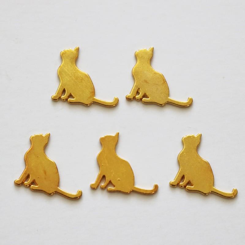 «Набор для самостоятельного изготовления кристаллической смолы»: Клей AB, формы и инструменты для ручного творчества.