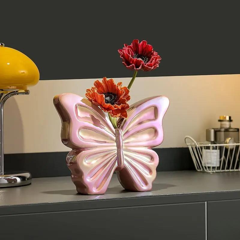 Butterfly Vase Ceramic Dried Flower Container for Room and Dining Table Butterfly Decorative Vase for Living Room Decoration New