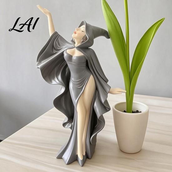 Stylized Resin Sculpture Mysterious Black Cloak Witch Queen Statue Gothic Elegant Female Premium Interior Decor Figurine Dark Art for Entryway