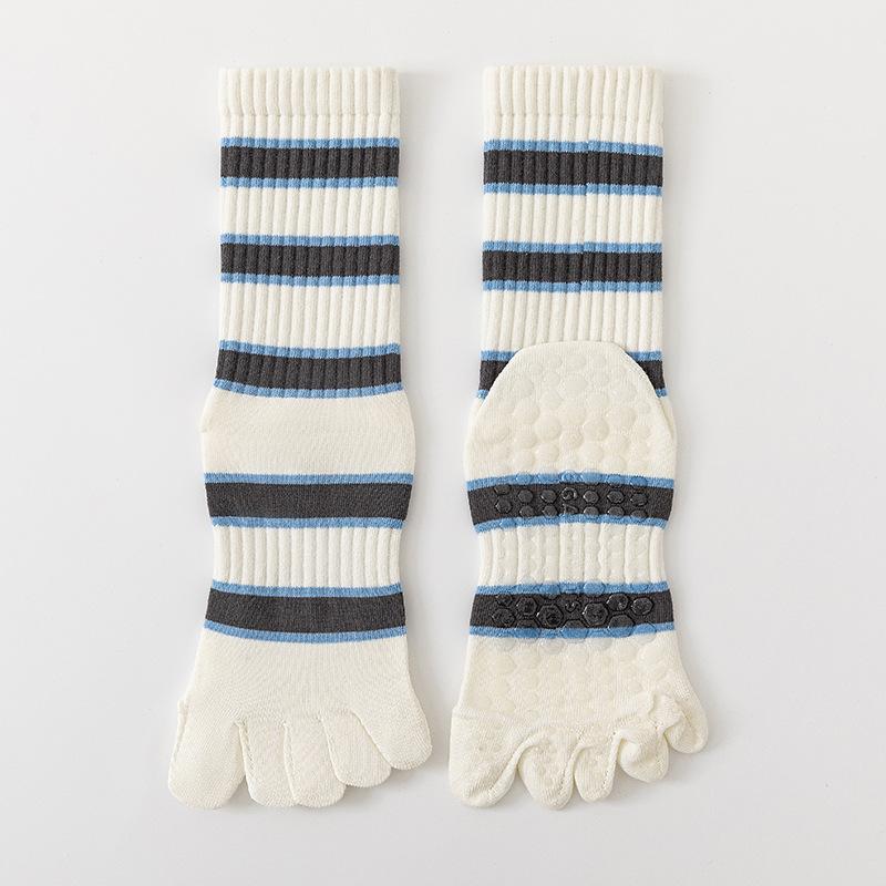 Носки для йоги с пятью пальцами, повседневные полосатые, для занятий в помещении, для пилатеса, силиконовые нескользящие, женские профессиональные фитнес-носки для танцев и спорта