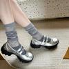 Серебристые одинарные туфли женские 2025 новые туфли Мэри Джейн на платформе женские с юбками, милые и крутые балетки с открытым верхом, маленькие кожаные туфли