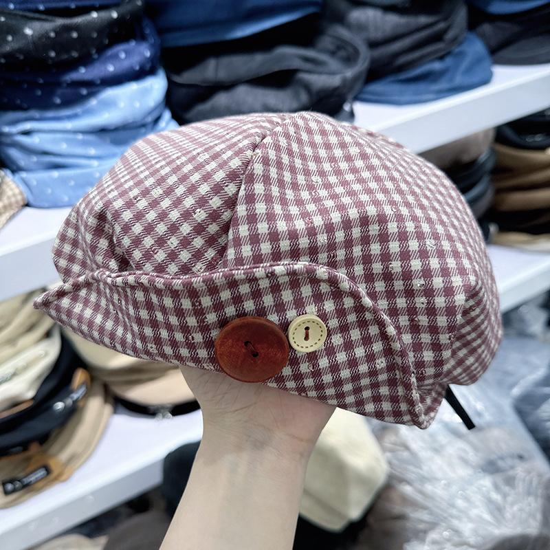 Осень новая нишевая клетчатая беретка с пуговицей женское лицо маленькая облачная шляпа художника модная с высоким чувством