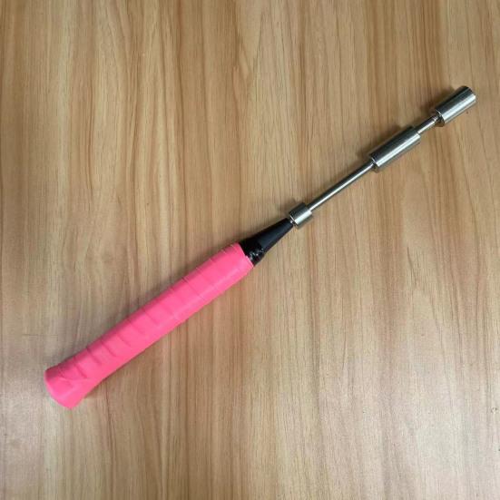 Тренажер для замаха в бадминтоне Реалистичный дизайн ручки ракетки Металлическая конструкция Тренажер для замаха в бадминтоне