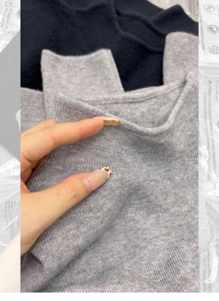 Don't Miss Out! Women's Slim-Fit High-Neck Grey Sweater with Base Layer – Warm, Knitted Autumn/Winter Style Top.