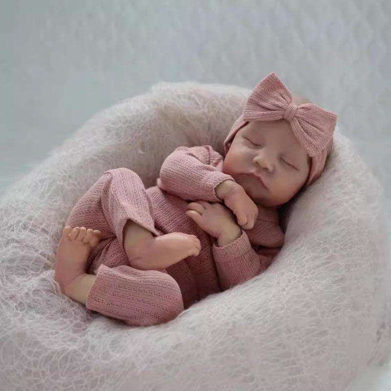 Куклы Reborn Baby Dolls Девочка 45 см 17,7 дюйма Реалистичные куклы новорожденных младенцев, которые выглядят как настоящие куклы, мягкое силиконовое виниловое тело