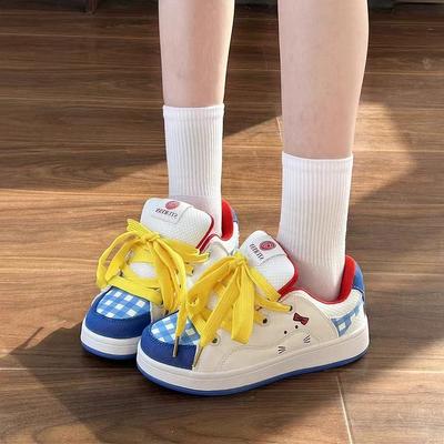 Милая девушка сердце хлеб туфли женские 2025 весна новая студенческая универсальная обувь на платформе оригинальная нишевая цветовая гамма ins тренд