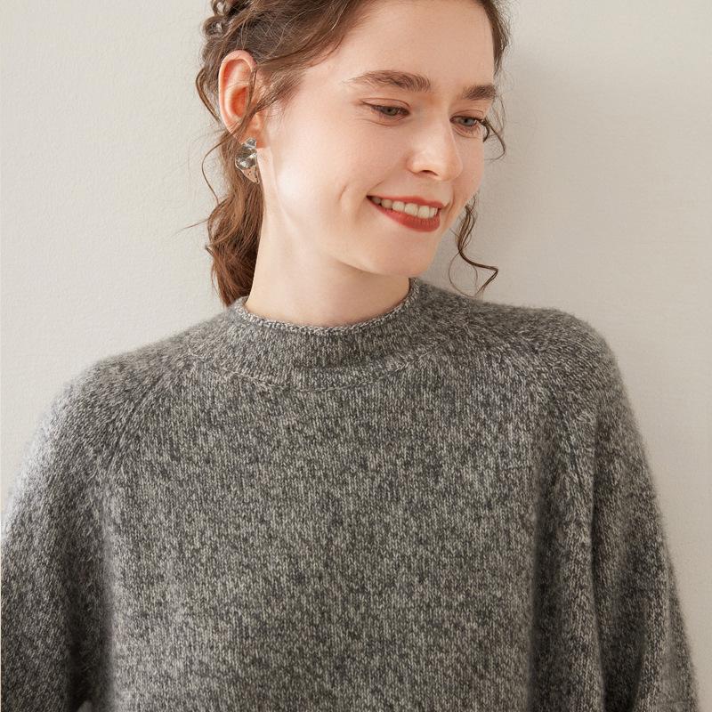 Women's Round Neck Boucle Cashmere Pullover - Autumn/Winter Thick Loose Fit Sweater Base Layer
