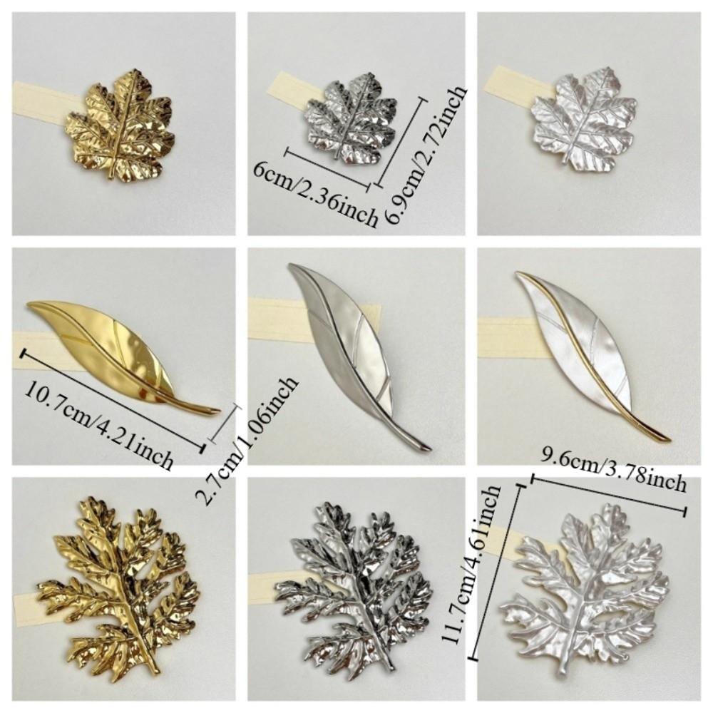 Exquisite Corsage Ornament Maple Leaf Brooch Vintage French Style Long Leaf Pin Gold Chest Flower Metal Glossy Brooch Gift