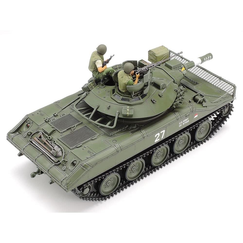 Tamiya 135 Военная миниатюра серии №365 Американский авиадесантный танк M551 Sheridan (война во Вьетнаме) Пластиковая модель 35365