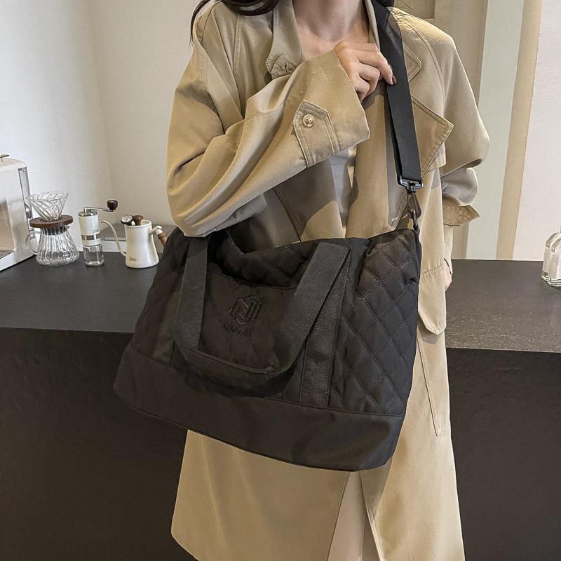 Large capacity leisure travel bag women's fashion portable maternity bag business travel bag portable yoga fitness bag