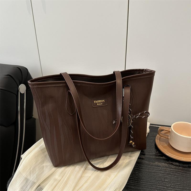Large-capacity Bag Women's 2025 New Leisure Work Shoulder Bag High-texture College Student Class Commuting Tote Bag