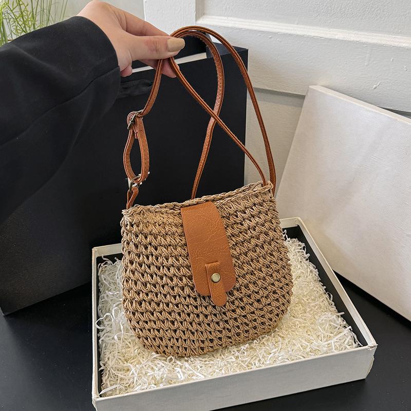 New Summer Grass Woven Bag for Women Beach Crossbody Bag Designer Shoulder Bag Small Flap Purses and Handbags
