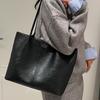 Повседневная сумка-тоут для通勤, женская, осень 2025, новая, с индивидуальностью, трендовая, повседневная, простая, с темпераментом, на плечо, под мышку