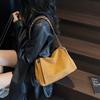 Textured Chain Versatile Women's Bag New Popular Fashion Large-capacity Leisure Commuting Shoulder Armpit Bag