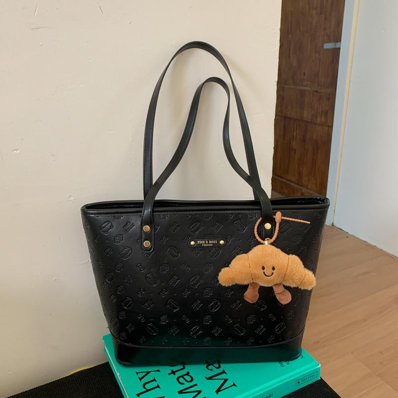 Корейская версия простой повседневной сумки большой вместимости женская 2025 осень и зима модная универсальная сумка-тоут для поездок на работу сумка через плечо