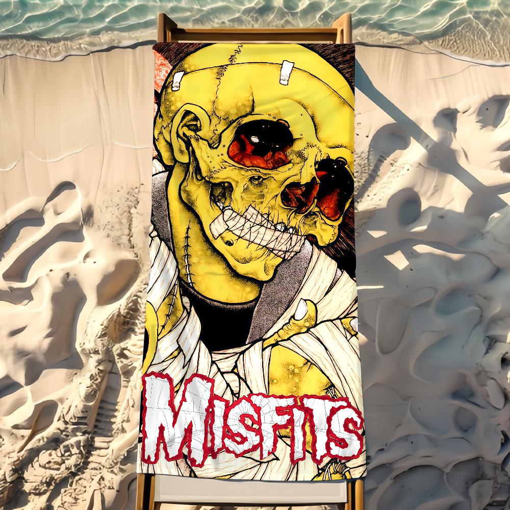 Полотенце Rock Band M-Misfits Пляжное Душевое Ванное Дорожное Легкое Приятное для Кожи для Бассейна Кемпинга Круиза Лето