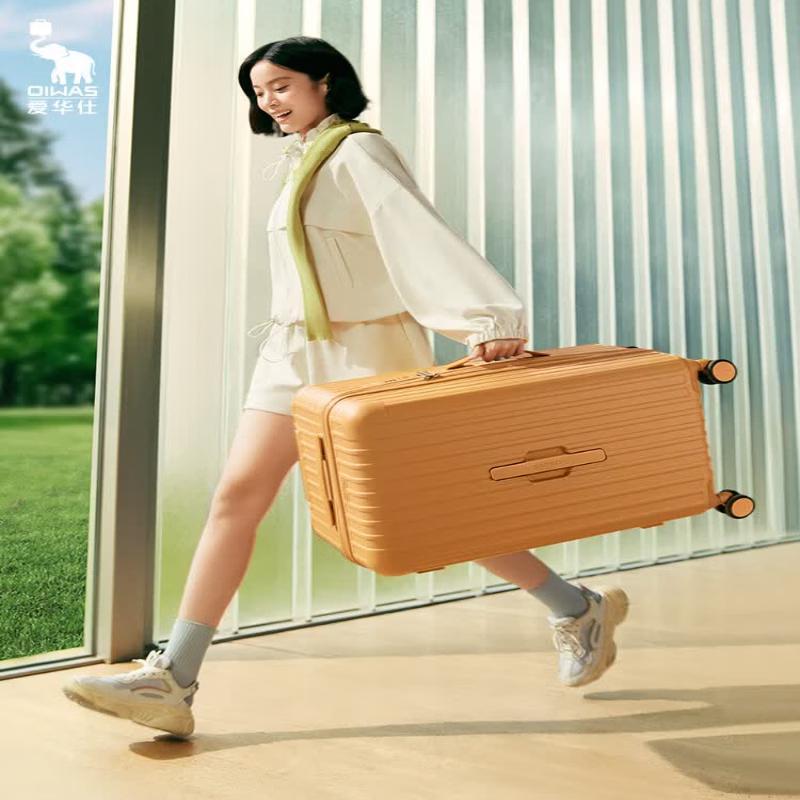 OIWAS Чемодан на 3/7 колеса с жестким корпусом и замком TSA