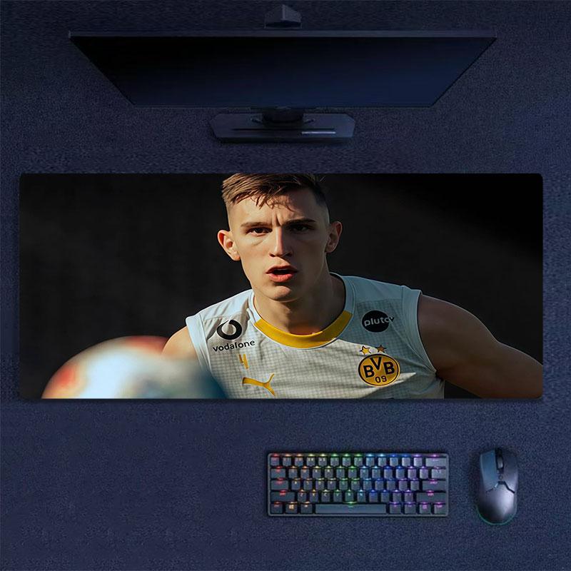 Nico Schlotterbeck Mouse Pad, Large Gaming Desk Mat, Non-slip XXL Mousepad for Laptop & Tablet, Mini PC Playmat with Stitched Edges