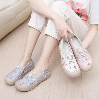 Повседневная обувь женская универсальная 2025 обувь для мамы новая платформа внешней торговли женская обувь весенние одинарные туфли женские с круглым носком