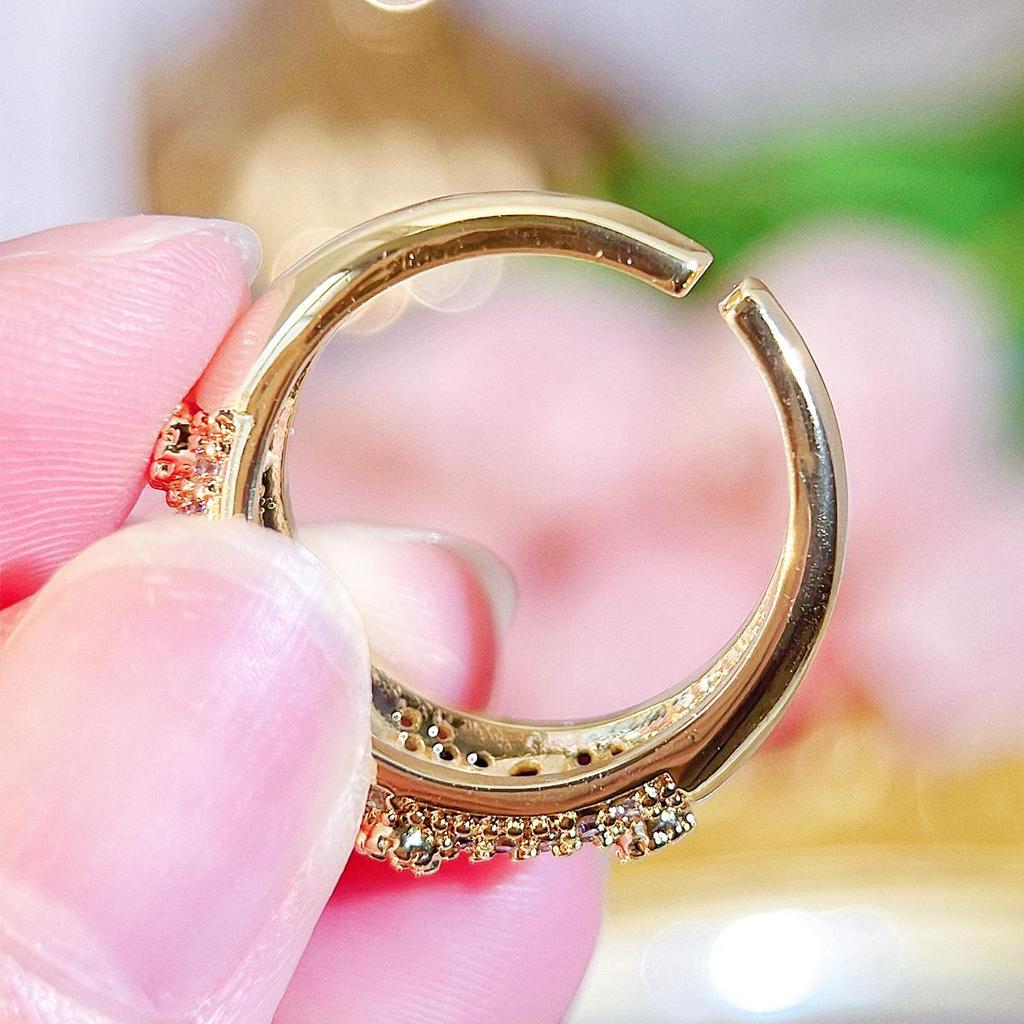 CMM Hepburn Стиль Личность Элегантный Темперамент Дубай Аристократическая Роскошь Цирконий Золотые Ювелирные Изделия Европейский Ретро Открывающееся Регулируемое Кольцо
