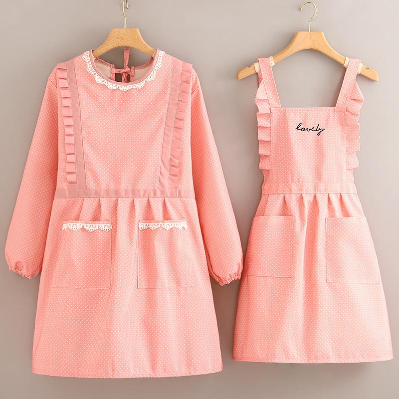 Women's Stylish Long-Sleeved Canvas Apron: Anti-Stain, Dirt-Resistant Kitchen Smock for Cooking.