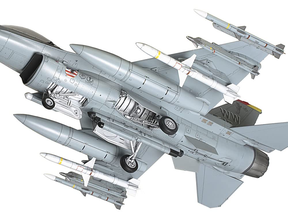 Tamiya Серия «Шедевры Авиации» 98 ВВС США Lockheed Martin Block 50 Fighting Falcon Пластиковая модель 61098 1/48 Нет. F-16CJ