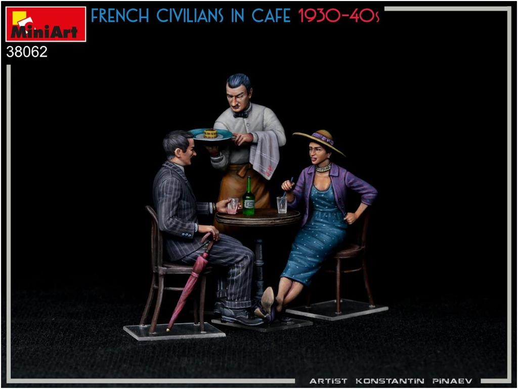 Miniart French Citizen In a Cafe 3 Figures Plastic Model MA38062 1/35 1930-1940s