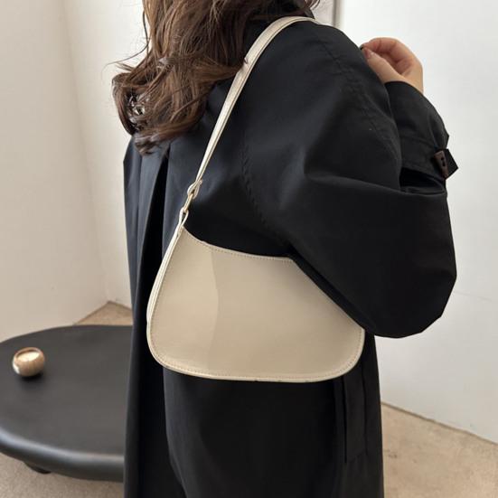 Women Retro Shoulder Bag Faux Leather Underarm Bag Purse Classic Tote Handbag with Zipper Closure for Street Party Work