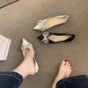Модная женская обувь на плоской подошве 2025 Весна и Осень Бриллиантовая бабочка Новая Остроносая С мелким вырезом Большого размера Женская обувь Женская