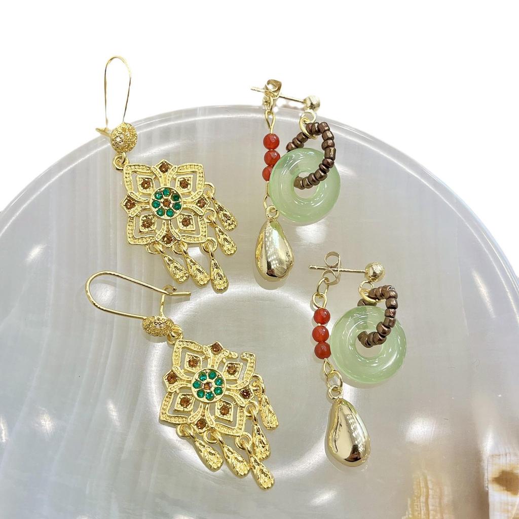 Серьги-кисточки из золота и бриллиантов в этническом стиле в стиле ретро — изысканная роскошь высокого класса для удачи в Новом году