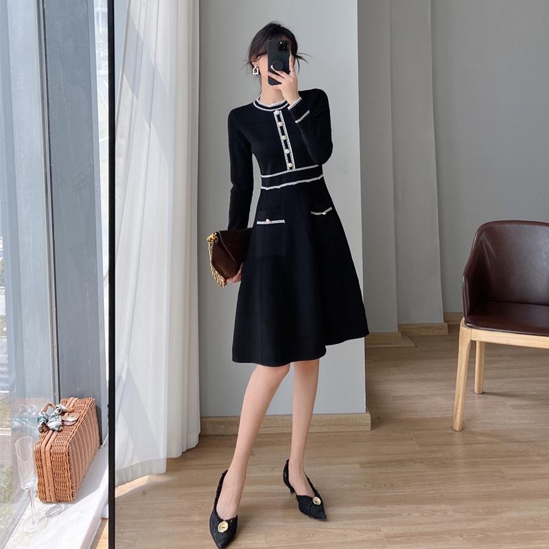 Korean Chic Autumn Winter Women A-Line Dress O Neck White Black Knitting Bodycon Dress Elegant Office Lady Knit Feminine Dress