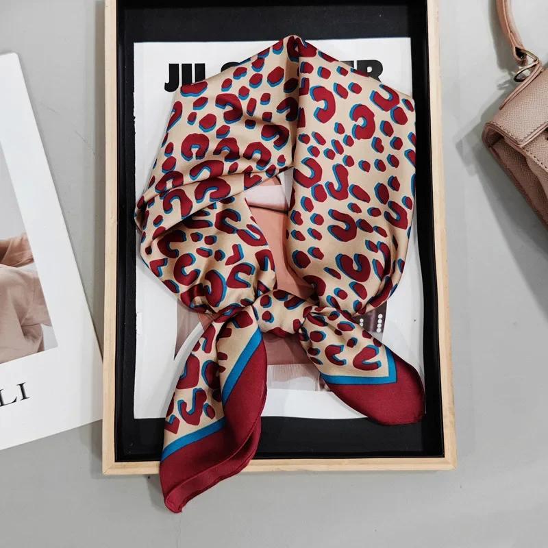 70*70см Леопардовый Принт Шейный Платок Шелковый Квадратный Шарф Женский Мягкий Сатиновый Ободок для Волос Классический Хиджаб Женская Повязка на Голову Фуляр Украсить