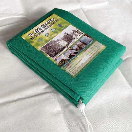 Защитное зимнее покрывало для растений с защитой от холода и мороза с регулируемым шнурком