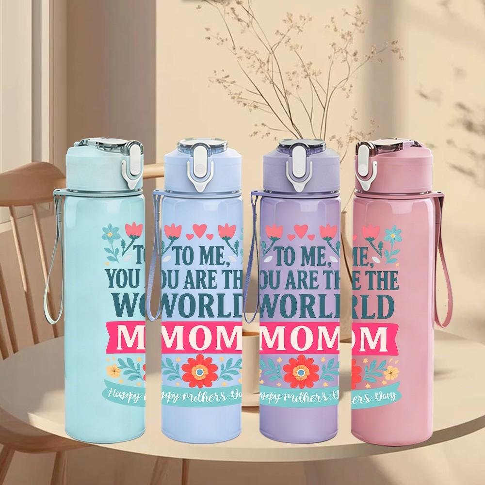 1PC You Are My World Mom Text Pattern 750ml Color Plastic Sports Water Bottle Leakproof Flip Straw Lid Suitable for Sports Office Home Use