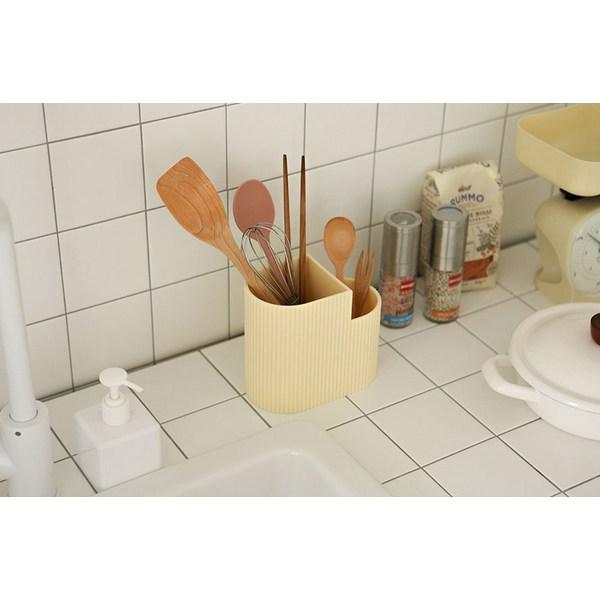 Daily Like Silicone Drainable Cutlery Container, 01 Butter, 1 Piece, Korean Popular Tableware