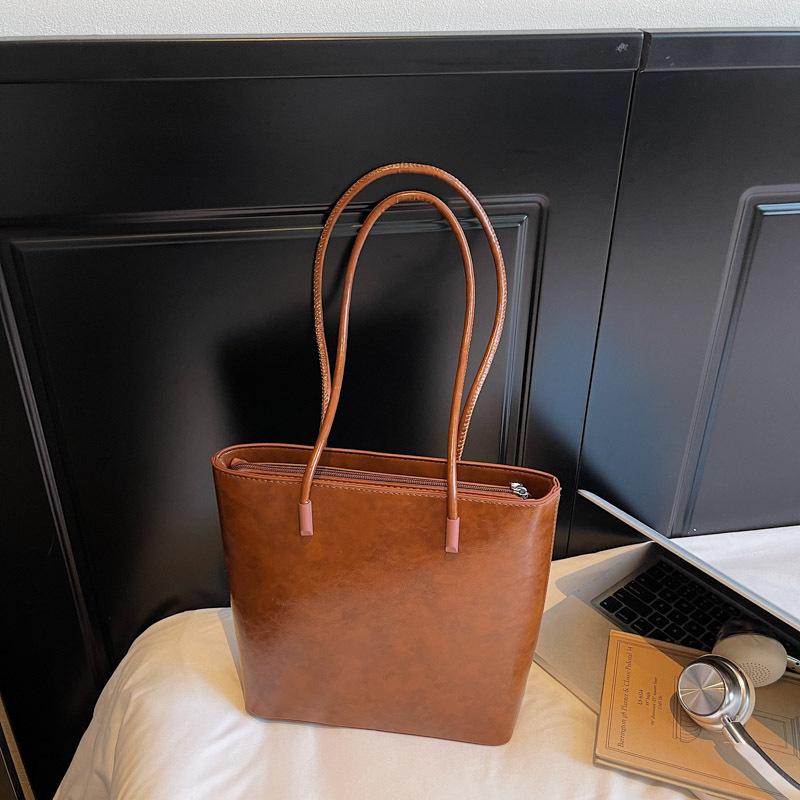 Трендовая и ретро-сумка-тоут, стильная и вместительная одноплечевая сумка