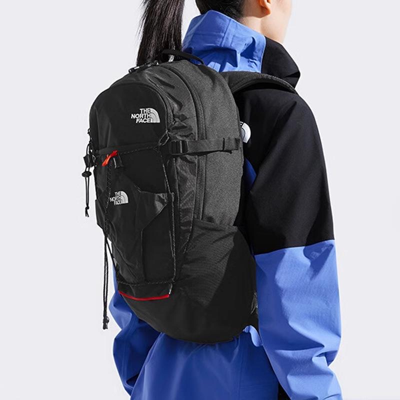 The North Face 24л Легкий туристический рюкзак Унисекс Рюкзаки Космический-Черный NF0A8BKF-KX7