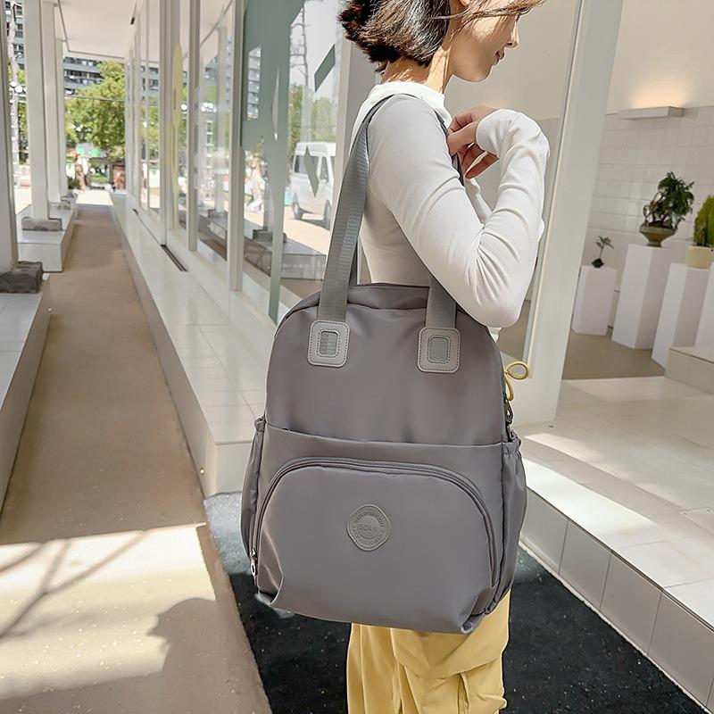 Large Capacity Backpack Women's New Leisure Travel Bag Lightweight Multi-functional High Value Shoulder Bag