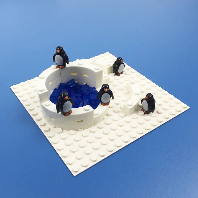 MOC DIY Строительные блоки Мелкие детали Строительные блоки Загон для скота Свинарник Птицеферма Панда Лошадь Фермерская сцена
