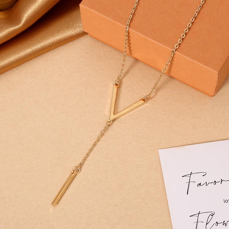 New V-shaped Long Sexy Clavicle Necklace Gold Colour Chain Necklace Choker for Women 2023 Fashion Jewelry Party Gifts