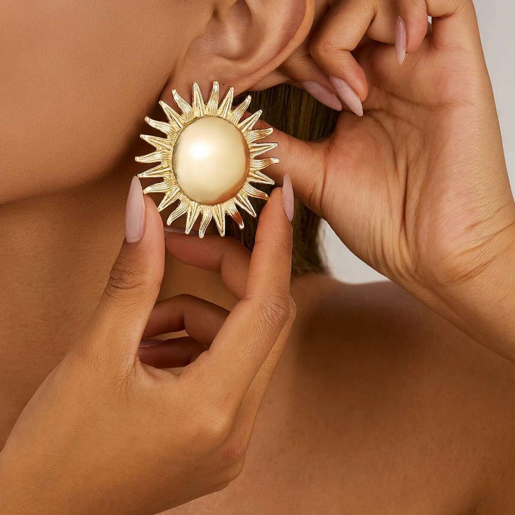 PuRui Punk Big Sunflower Studs Earrings Women Trendy Smooth Geometry Piercing Simple Earrings Summer Vacation Zircon Gift New