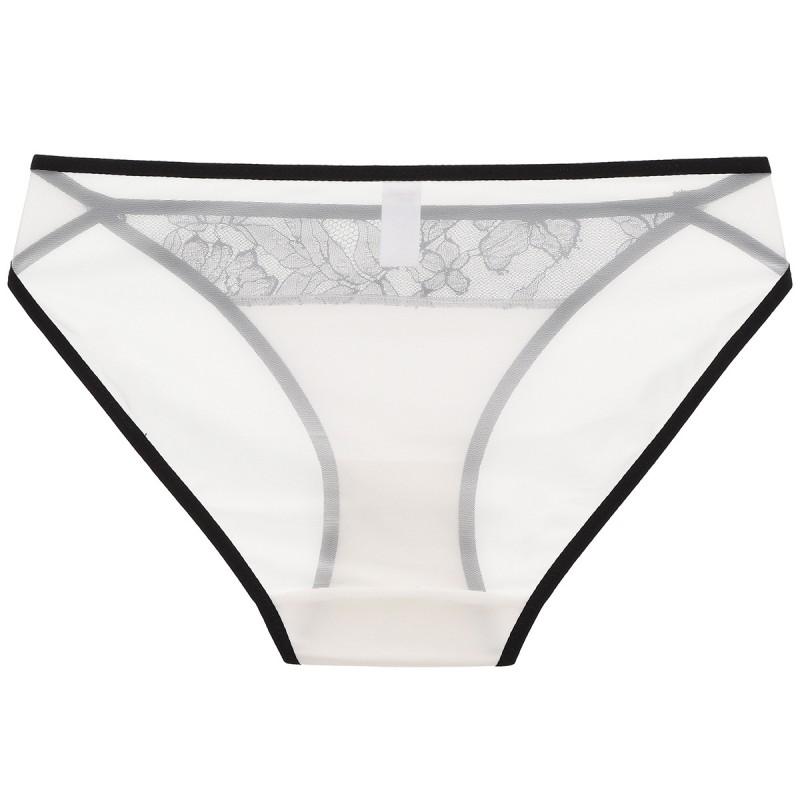 Womens Low-Waist Mesh Lace Underwear Breathable Sexy French Style Briefs With Cotton Gusset Butt Lifting Design