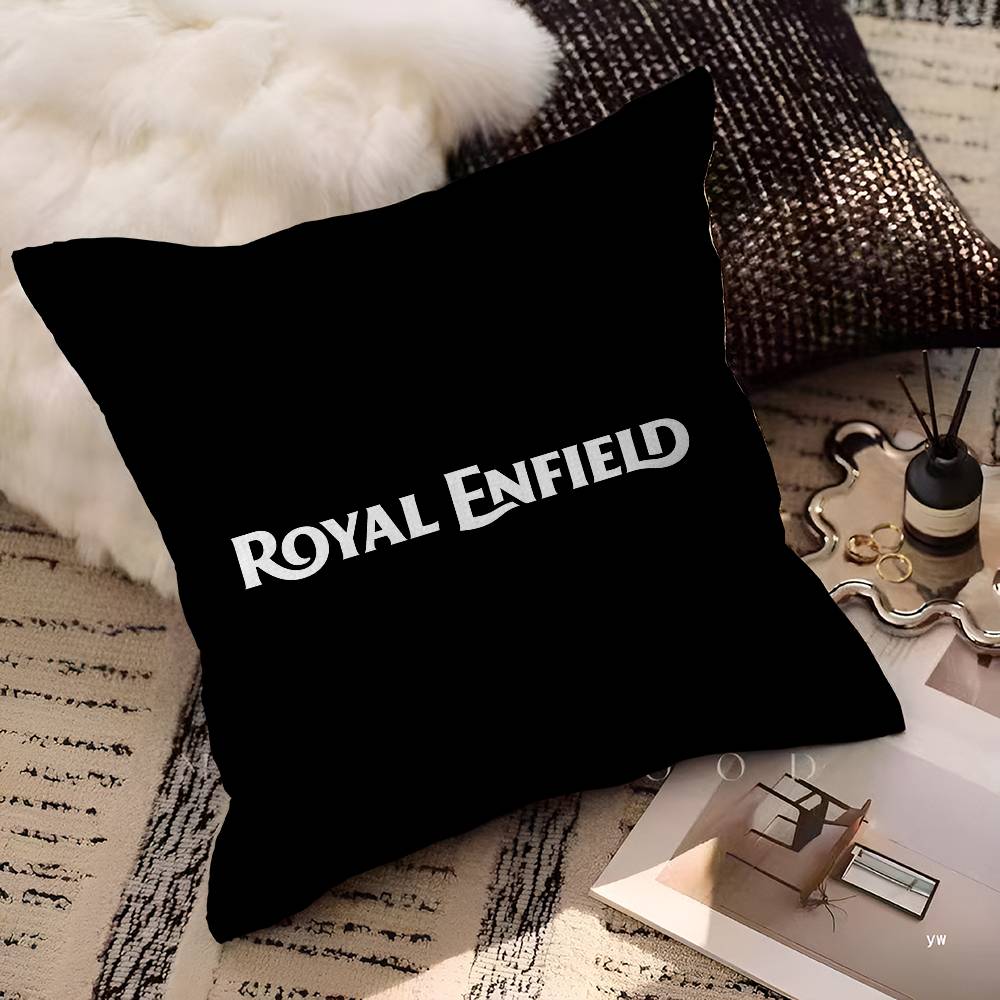 R-Royals E-Enfields Logo Personalized Picture Text Home Decorative Pillows Household Gifts 45X45Cm