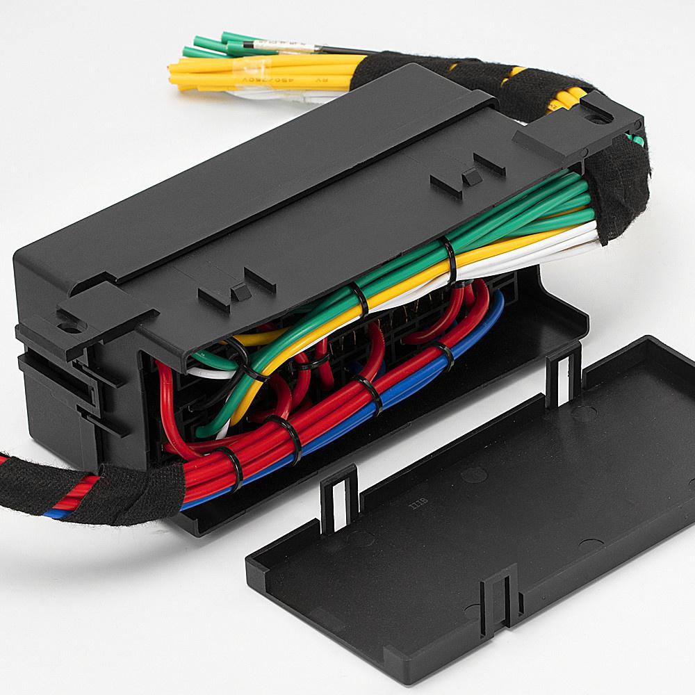 Модифицированный автомобильный блок реле и предохранителей с предварительной проводкой Высокотемпературостойкий блок предохранителей на 11 гнезд с 6 реле и 11 предохранителями