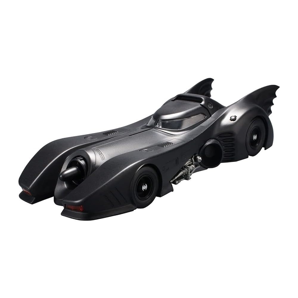 Bandai Spirits Набор для сборки модели Бэтмобиля Масштаб 1/35 Версия Batman Требуется сборка с цветовой маркировкой