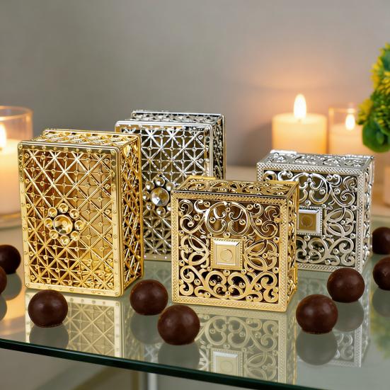 Винтажная шкатулка для украшений с ажурным узором, пластиковая коробка для конфет с золотым/серебряным покрытием, коробка для подарков на свадьбу/вечеринку, для колец, серег, ожерелий, принадлежности для девичника, дня рождения