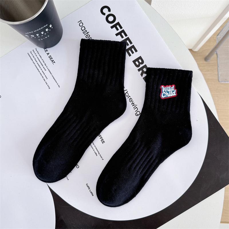 Cityboy Корейские вышитые носки средней длины - Модные, дышащие спортивные носки для мужчин и женщин