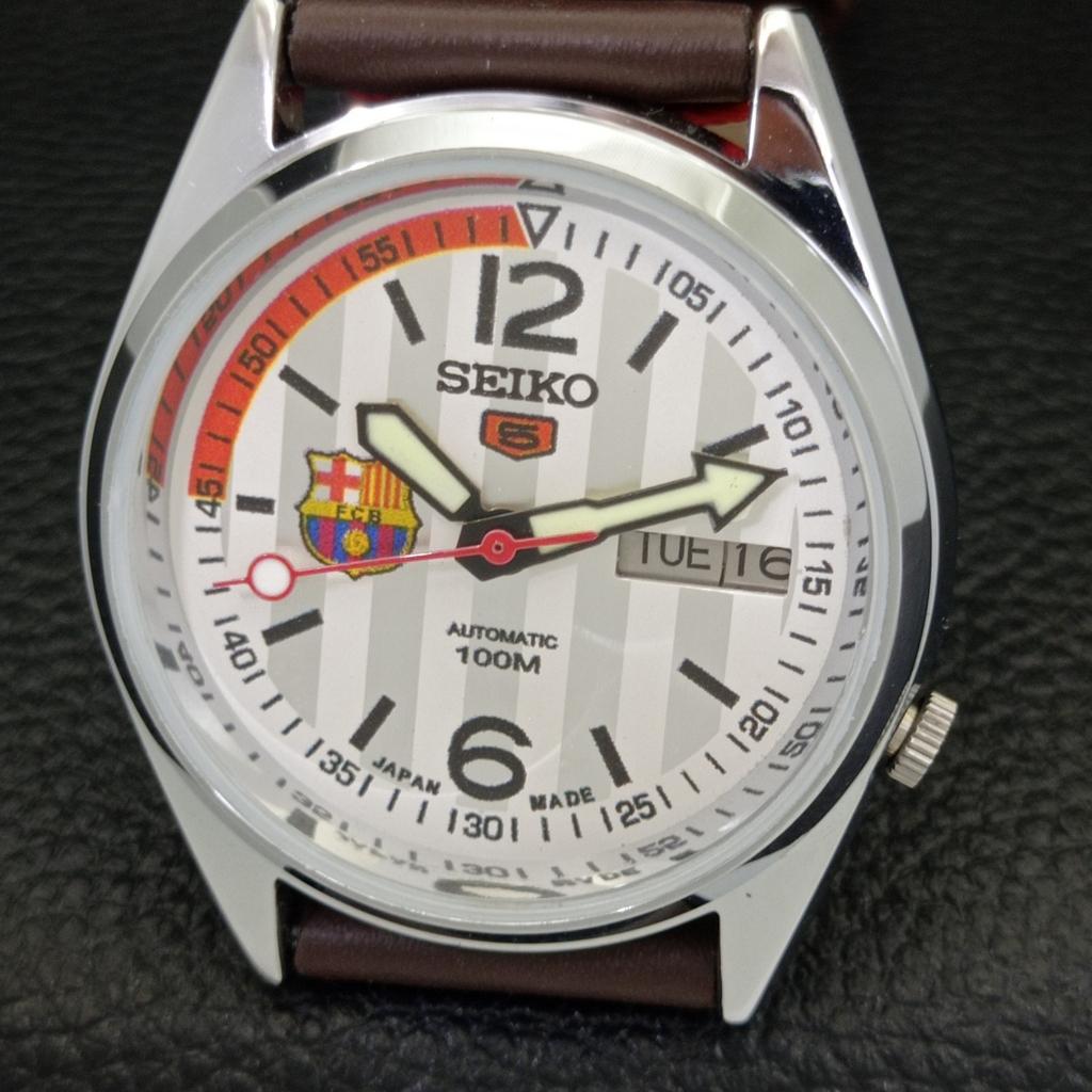 ВОССТАНОВЛЕННЫЕ ВИНТАЖНЫЕ АВТОМАТИЧЕСКИЕ МУЖСКИЕ ЧАСЫ SEIKO 5 JAPAN СЕРЕБРЯНЫЙ ЦИФЕРБЛАТ a433570-2 R117-a433570