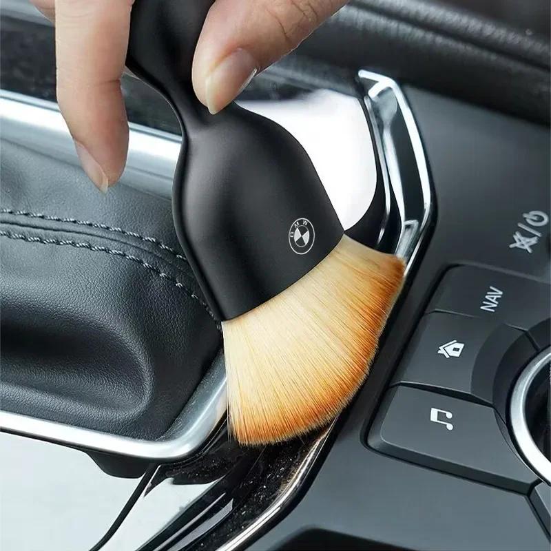 MAKKG1 New 2025 Car Air Conditioner Outlet Dashboard Cleaning Brush Auto Interior Dust Brush for BMW M1 M2 M3 M4 M5 M6 M7 E34 E36 E61 E